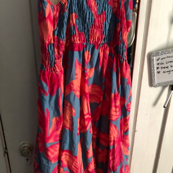 She’s Cool Summer Dress New with Tags - padding in bra area - Picture 2 of 2